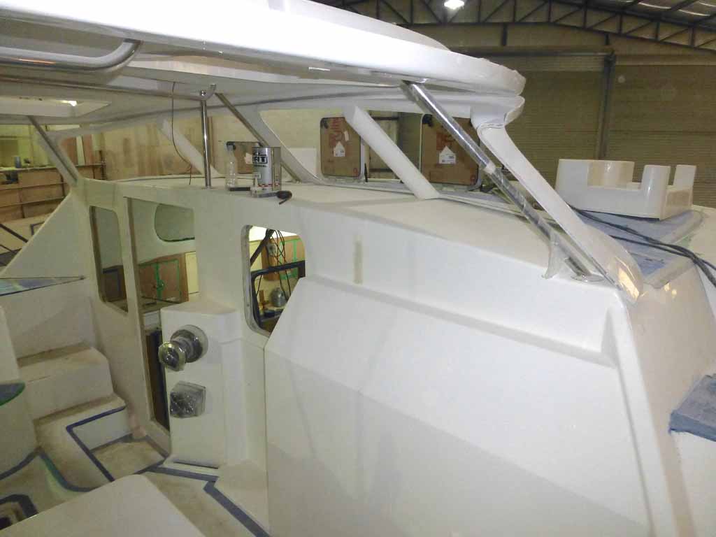 helm 44