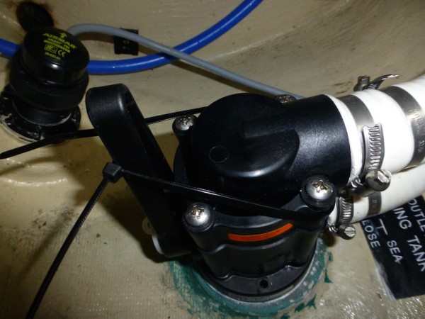 Zip tie keeps prevents head discharge