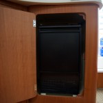 Ice maker